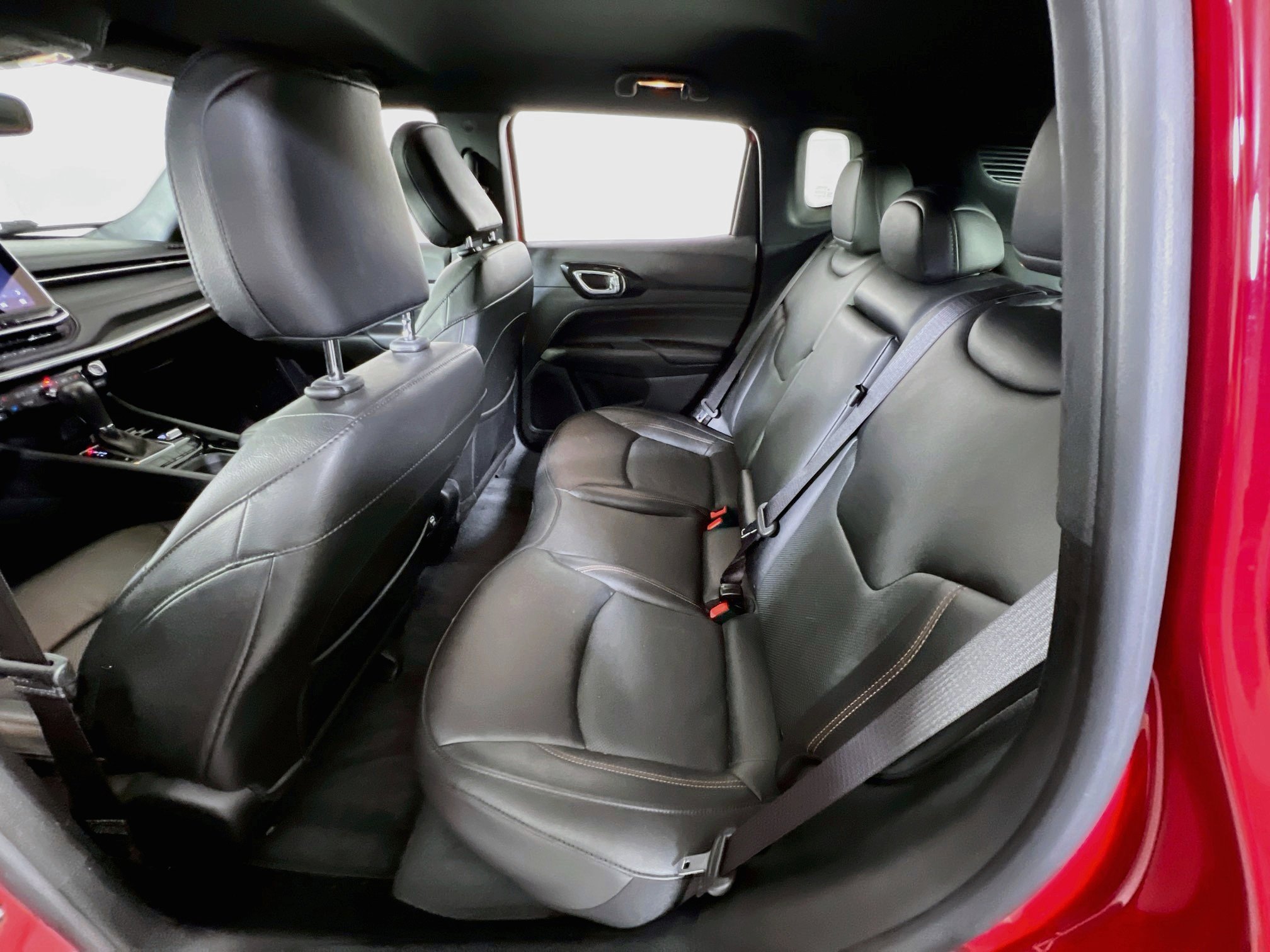 Used 2022 Jeep Compass Limited image 22