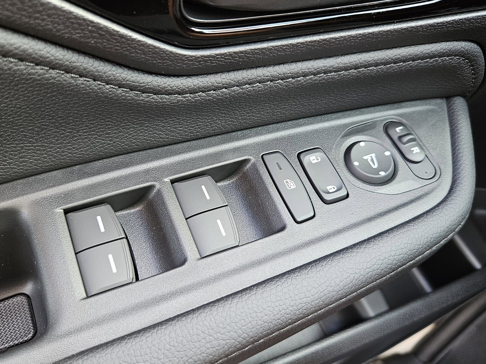 New 2026 Honda Odyssey Touring image 37