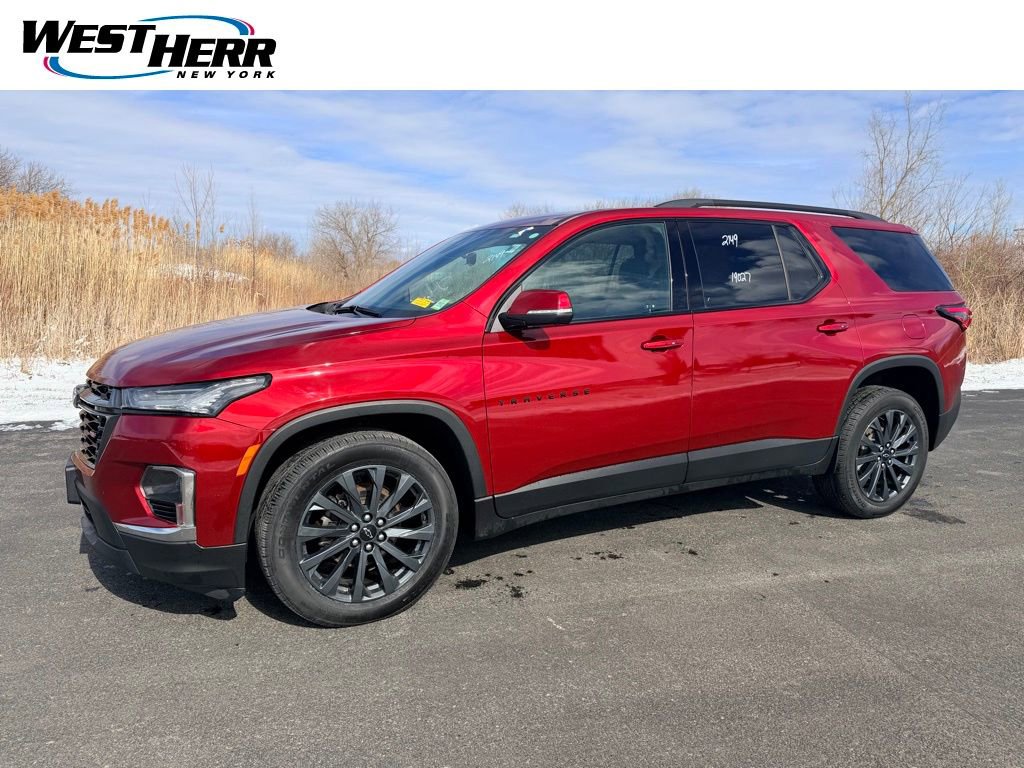 Used 2023 Chevrolet Traverse RS