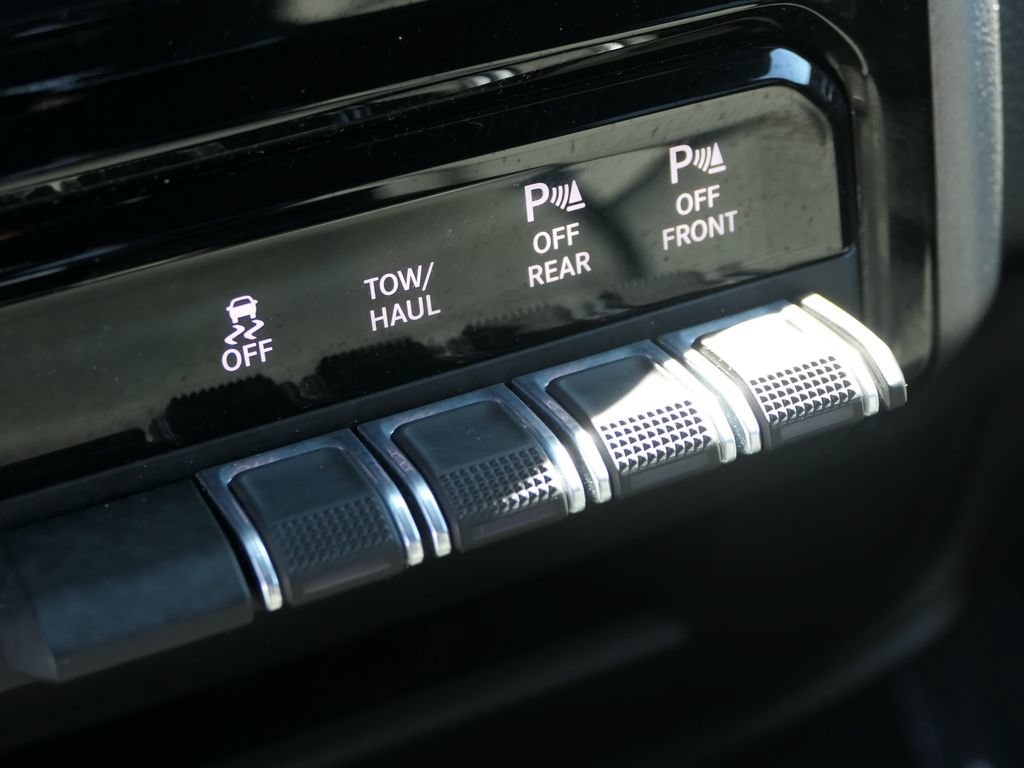 Used 2026 RAM 2500 Big Horn AWD/4WD image 23
