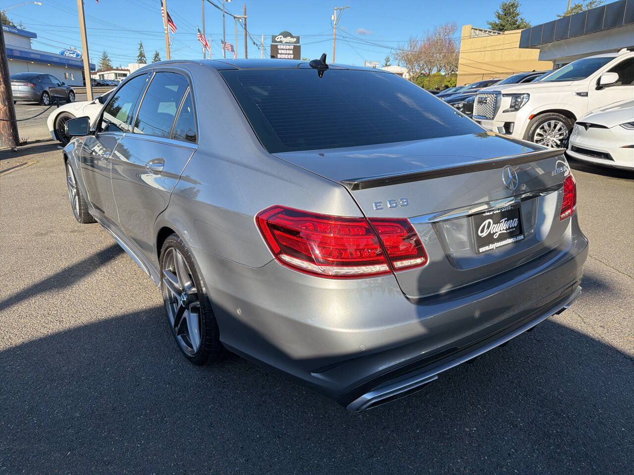 Used 2014 Mercedes-Benz E 63 AMG S-Model image 6