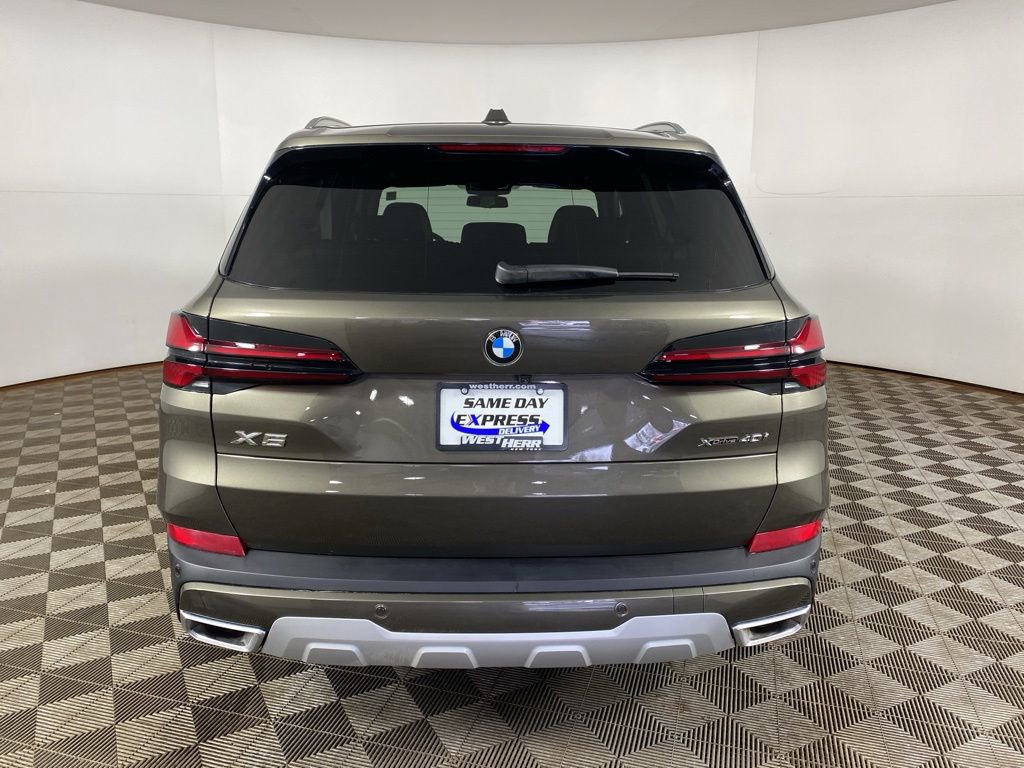 Used 2026 BMW X5 xDrive40i w/ Climate Comfort Package image 19