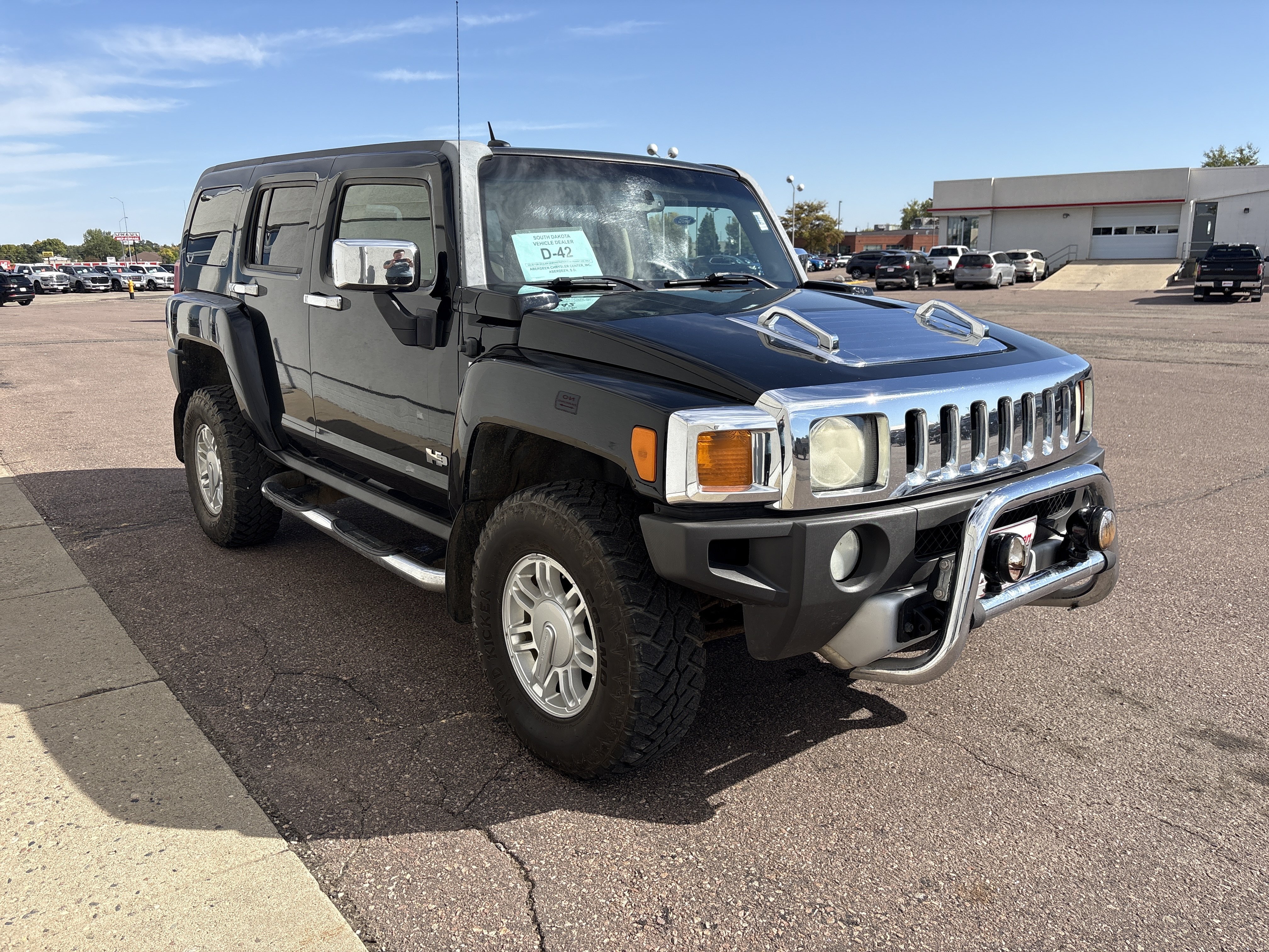 Used 2009 HUMMER H3 Luxury AWD/4WD image 4