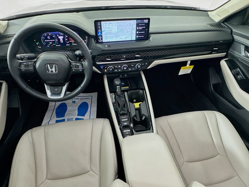 Used 2025 Honda Accord Touring image 30