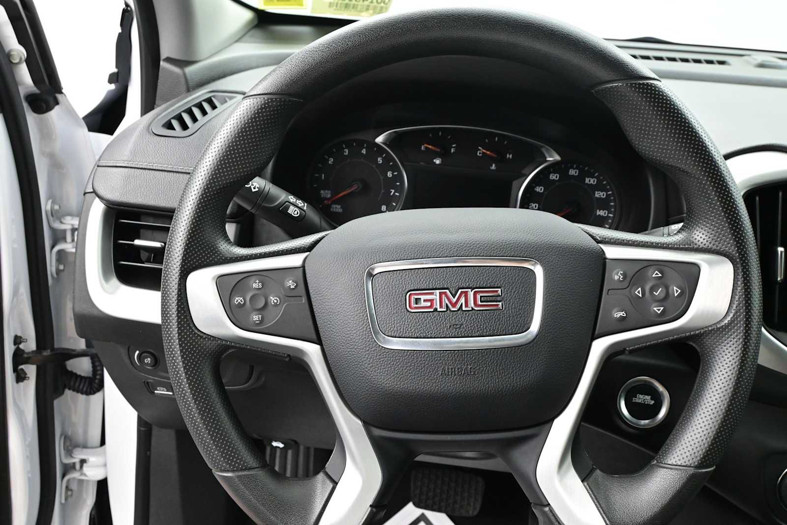 Used 2023 GMC Terrain SLE w/ Driver Convenience Package AWD/4WD image 10