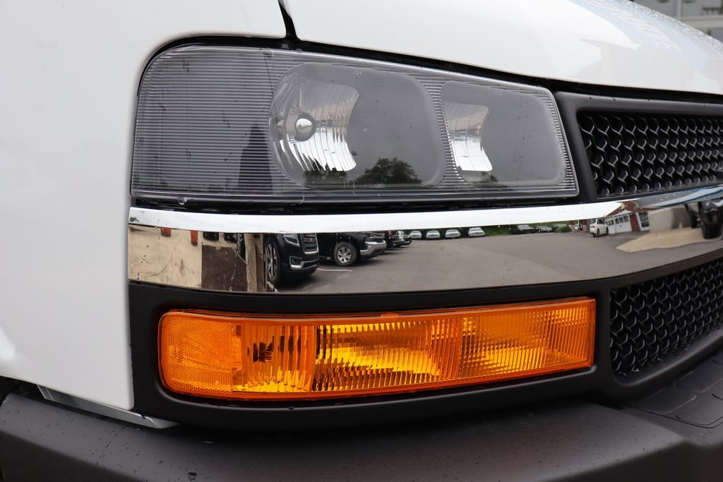 New 2025 Chevrolet Express 2500 w/ Driver Convenience Package image 3