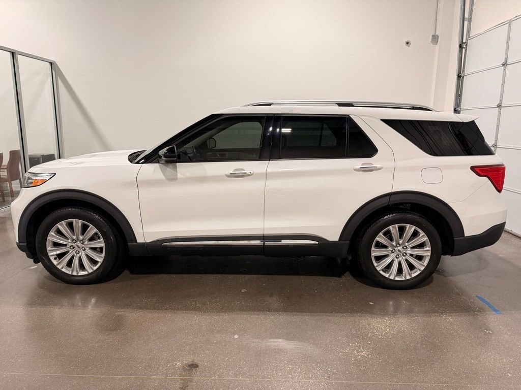 Used 2022 Ford Explorer Limited w/ Equipment Group 301A image 8