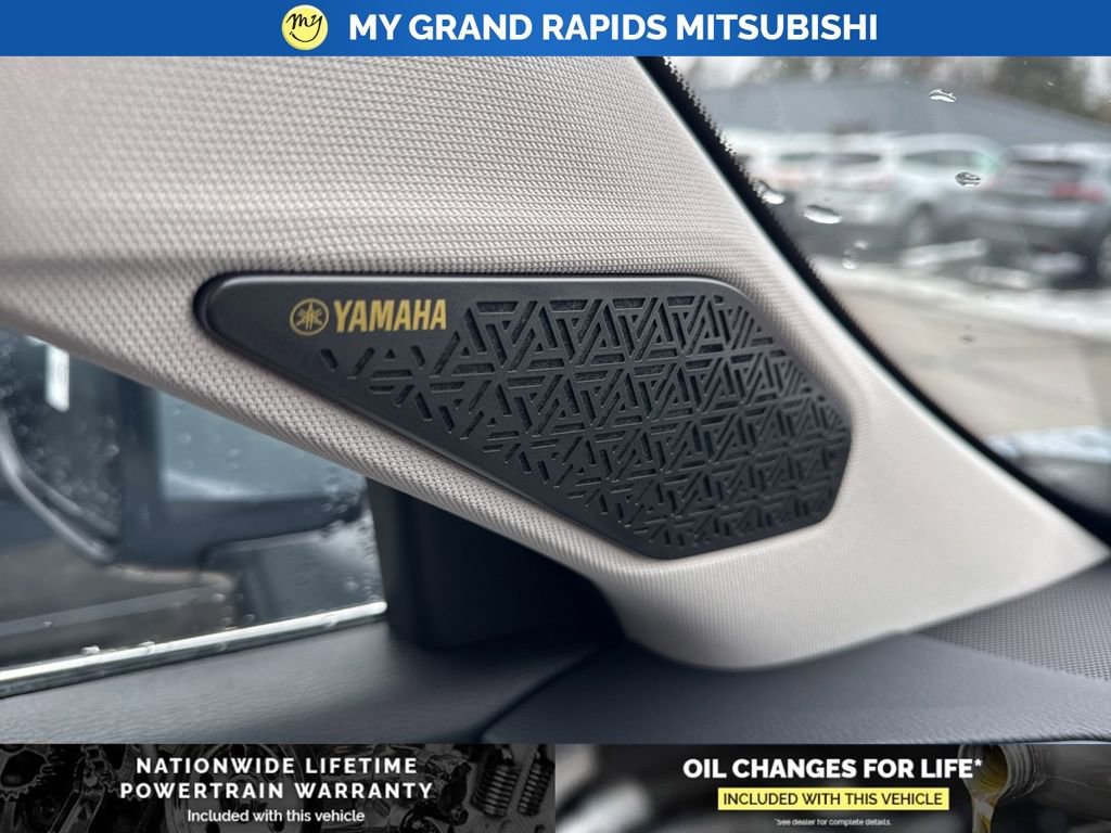 New 2026 Mitsubishi Outlander SE image 30