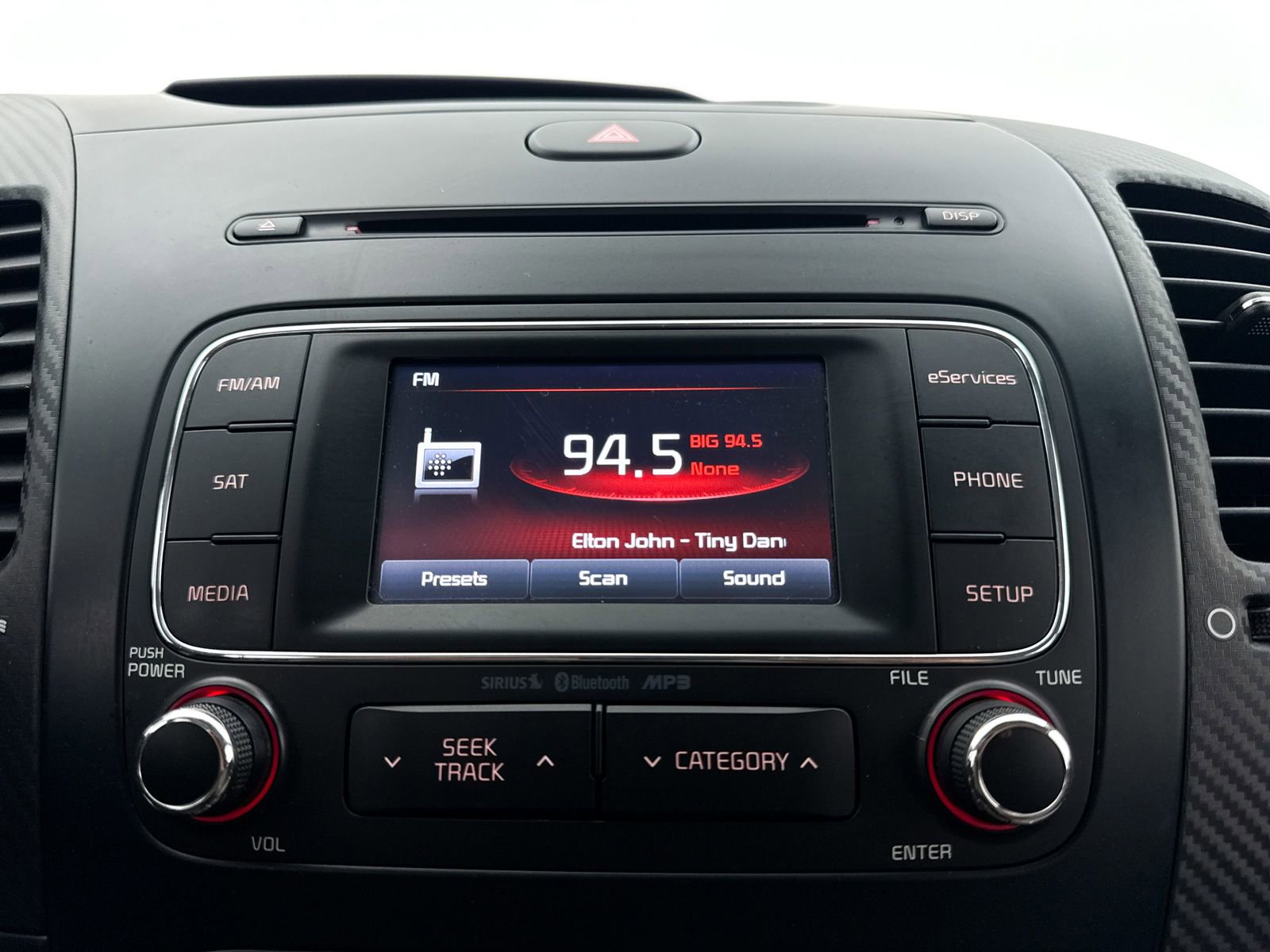 Used 2014 Kia Forte EX image 4