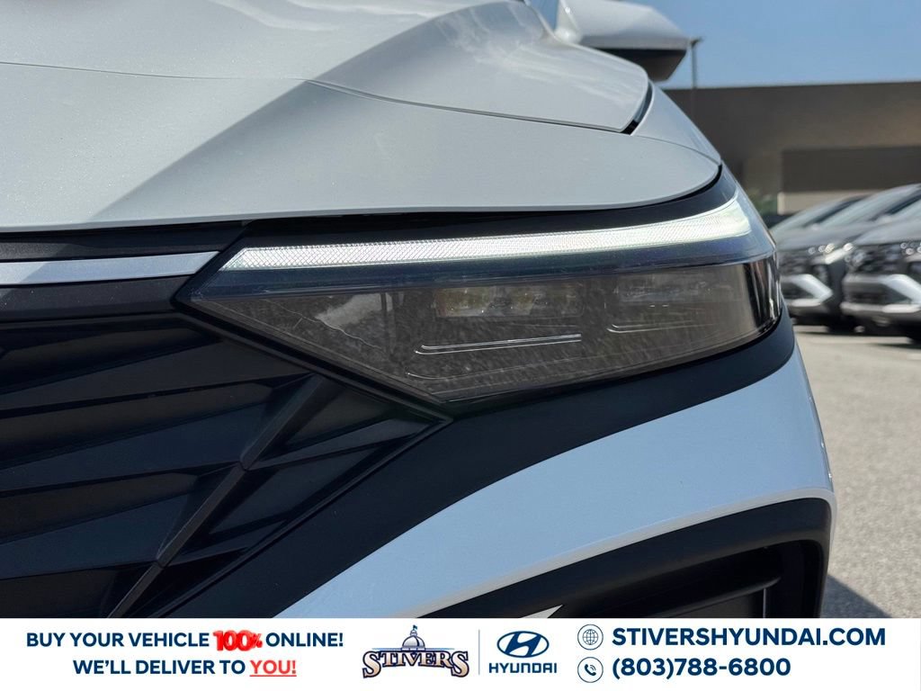 New 2026 Hyundai Elantra Hybrid FWD image 10