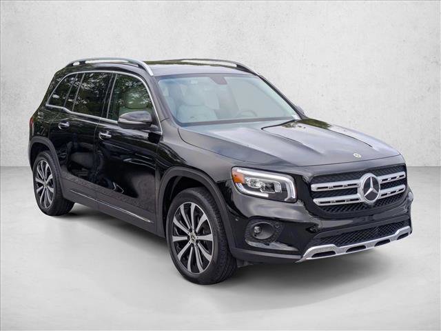 Certified 2023 Mercedes-Benz GLB 250 image 3