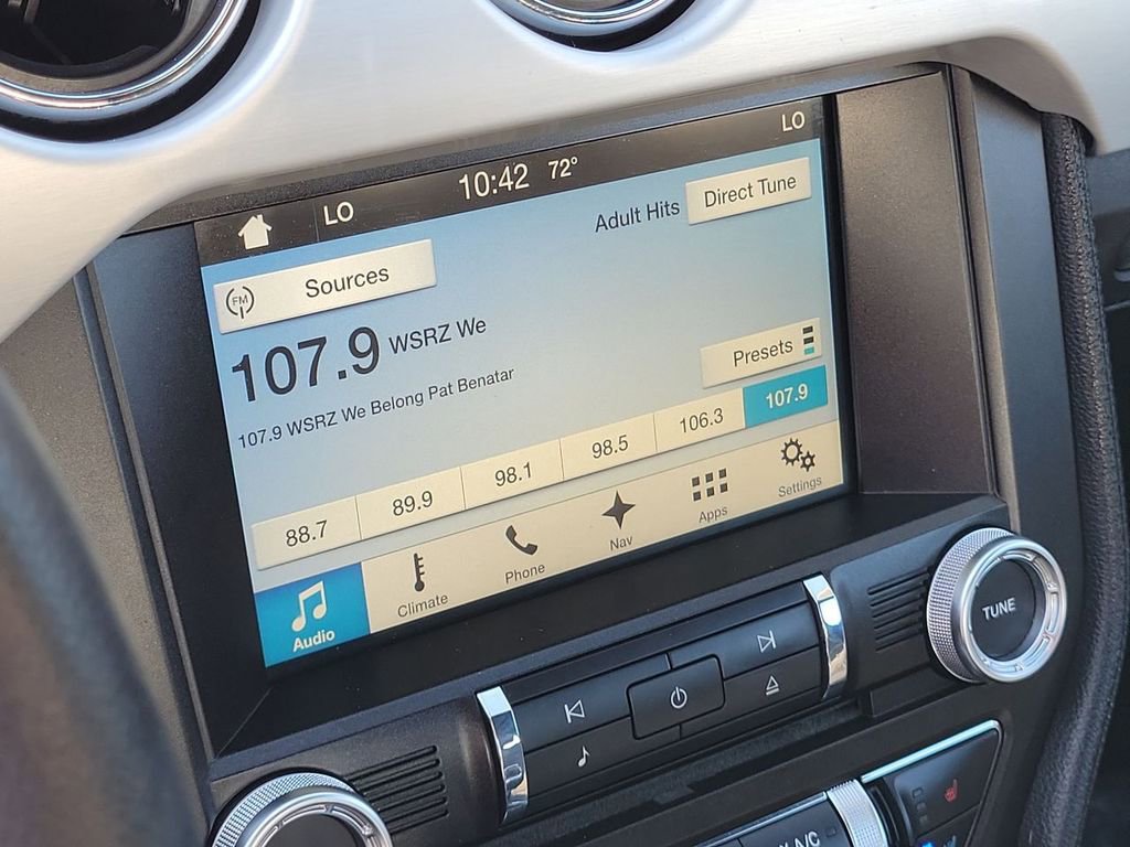 Used 2016 Ford Mustang Premium image 18