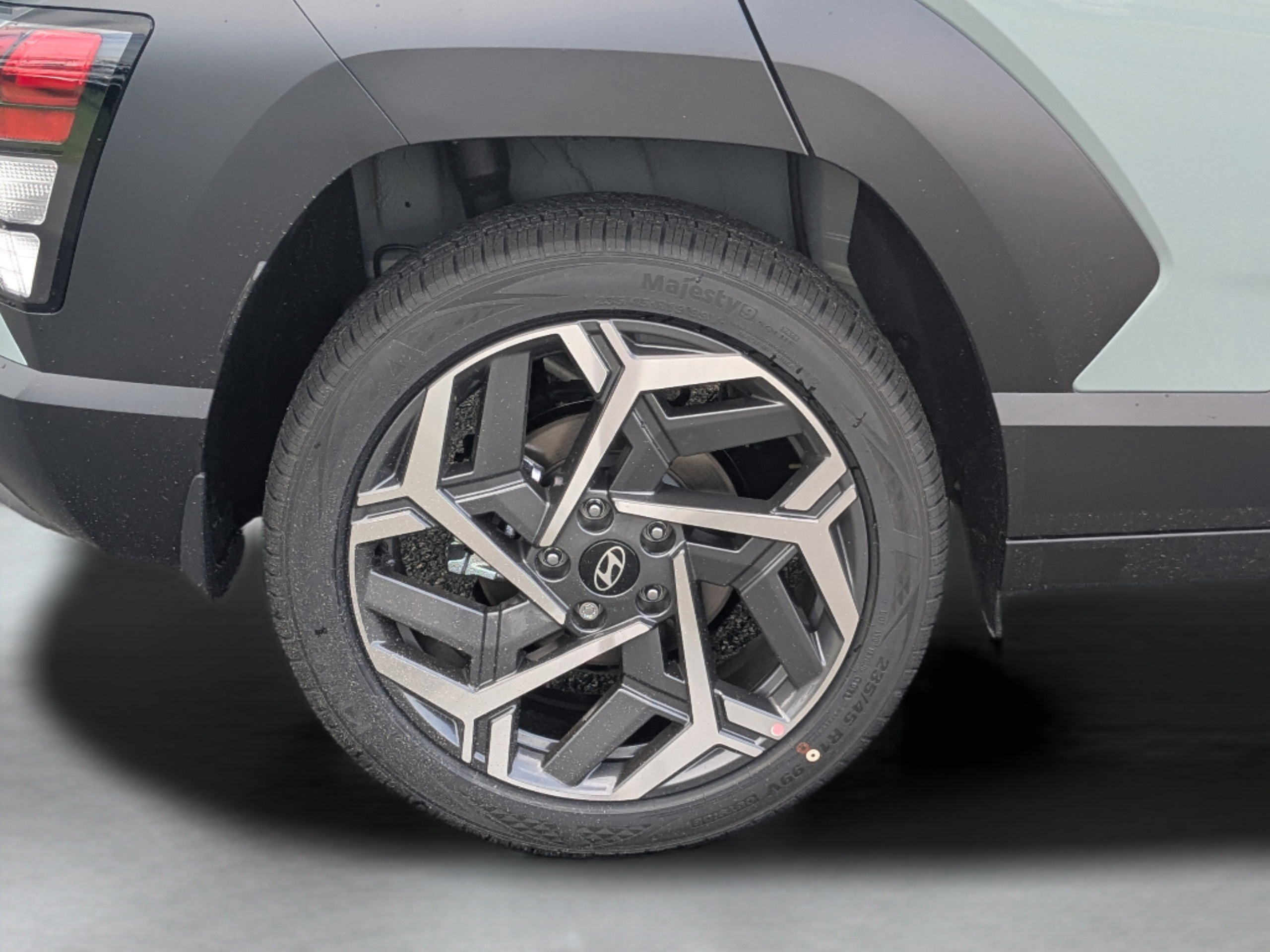 New 2026 Hyundai Kona SEL Premium FWD image 32