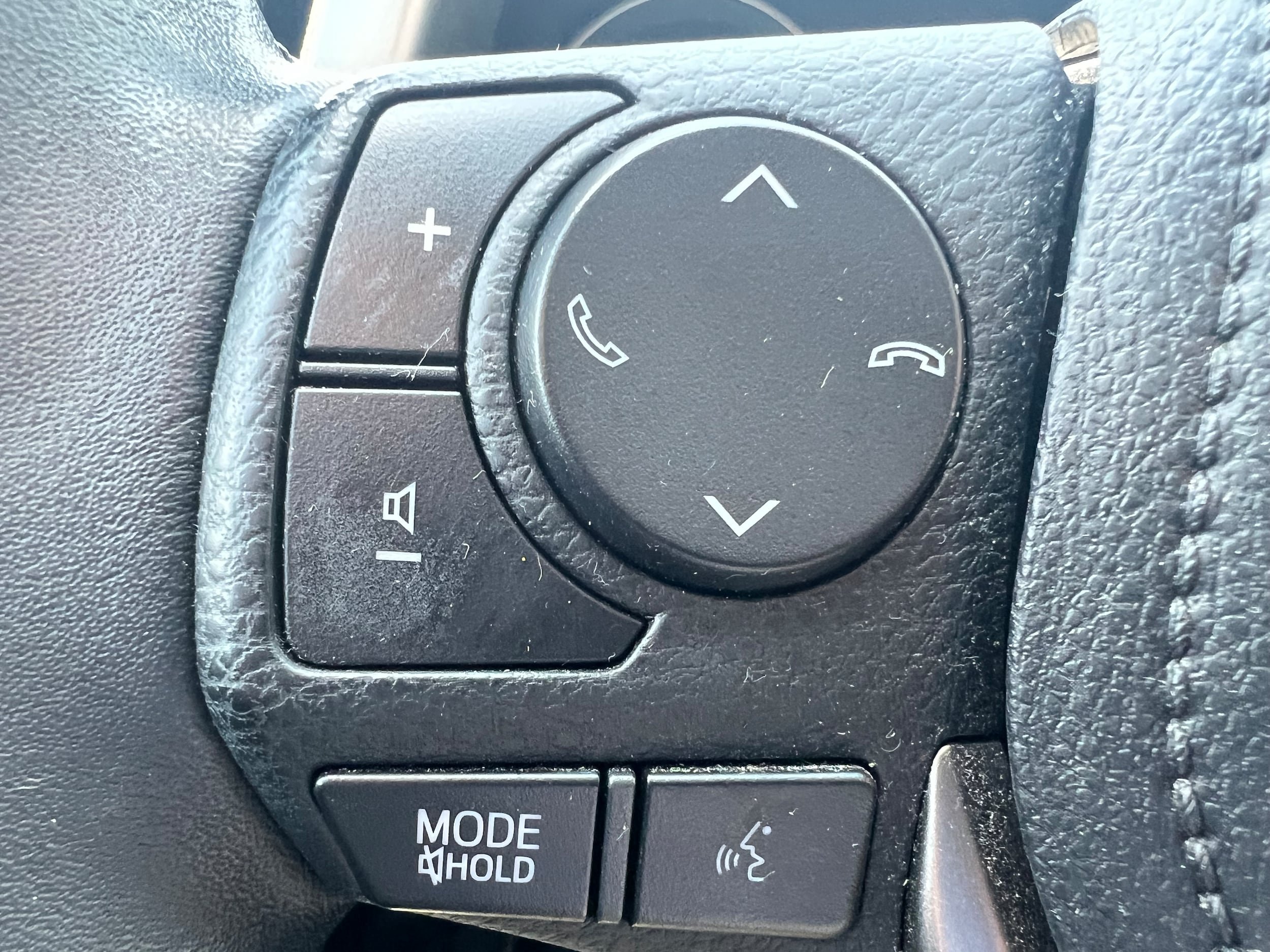 Used 2017 Toyota RAV4 XLE w/ All Weather Liner Package AWD/4WD image 21