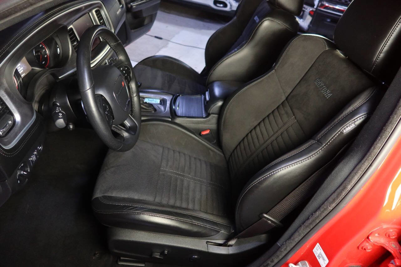 Used 2023 Dodge Charger R/T w/ Daytona Edition Group image 19