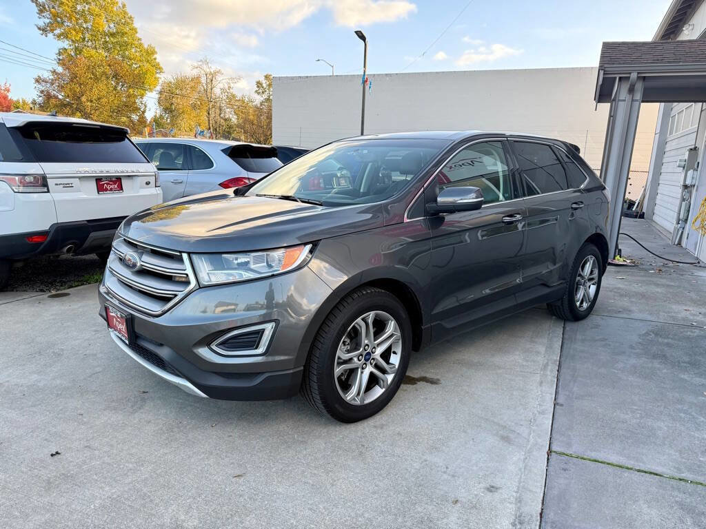 Used 2015 Ford Edge Titanium image 4