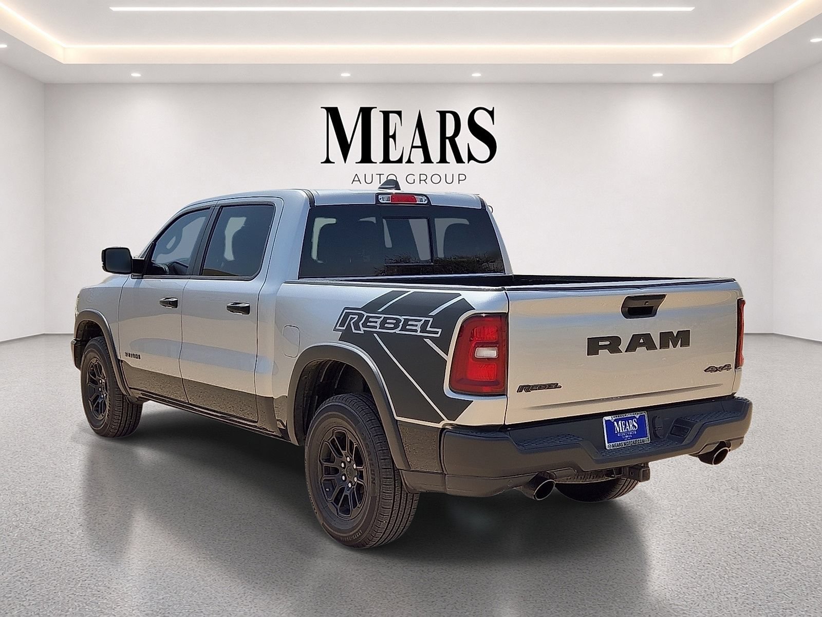 Used 2025 RAM 1500 Rebel w/ Rebel Level 1 Equipment Group AWD/4WD image 3