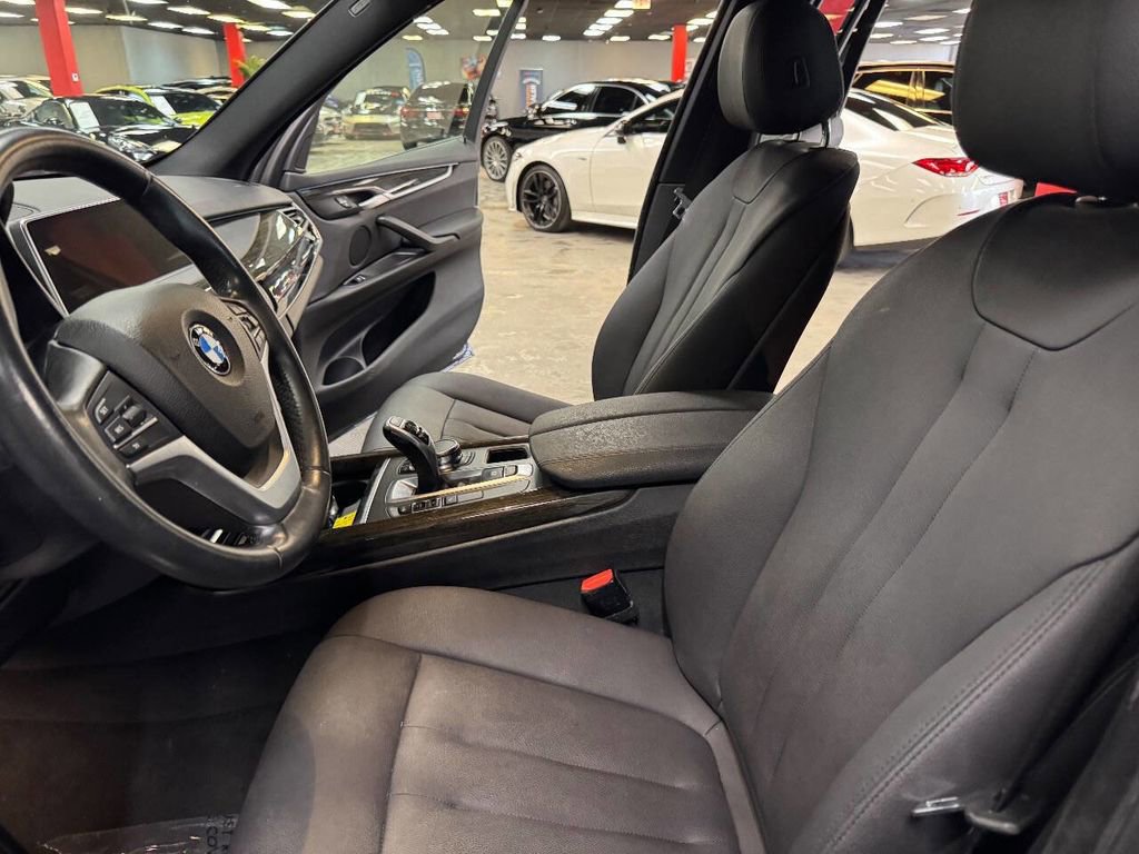 Used 2018 BMW X5 sDrive35i RWD image 34