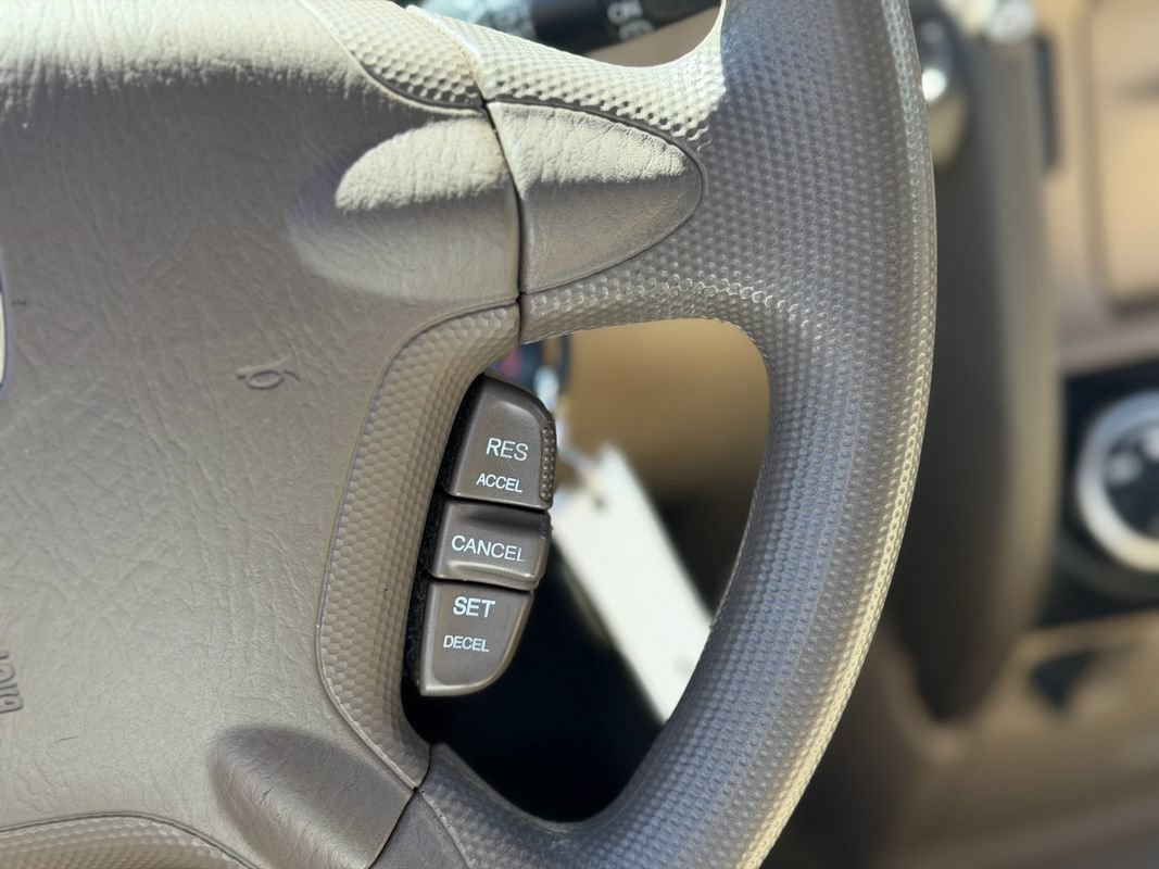 Used 2005 Honda CR-V EX image 15
