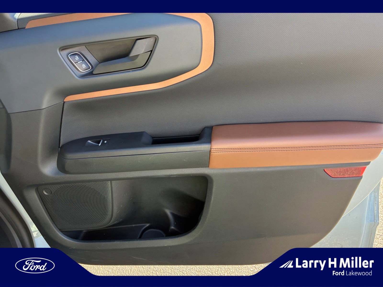 Used 2021 Ford Bronco Sport Outer Banks image 16