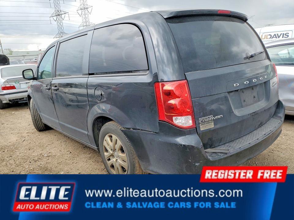 Used 2019 Dodge Grand Caravan SE FWD image 3