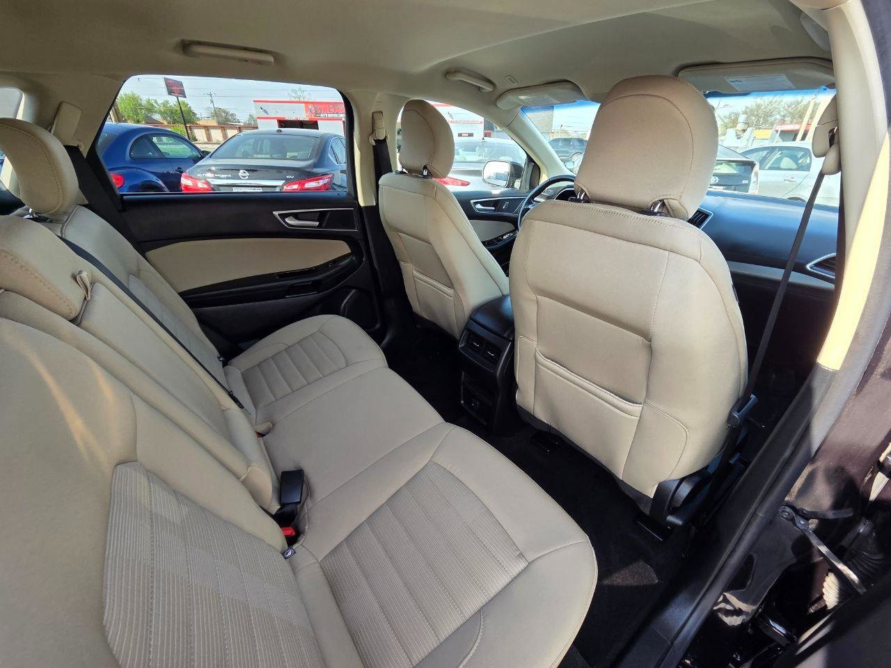 Used 2019 Ford Edge SEL FWD image 16