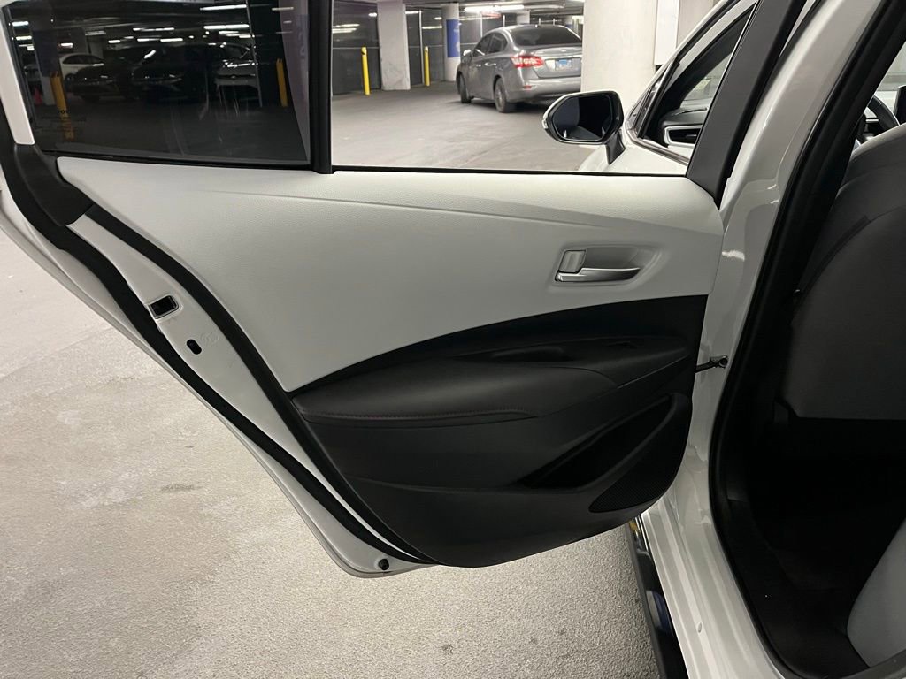 Used 2023 Toyota Corolla SE image 18