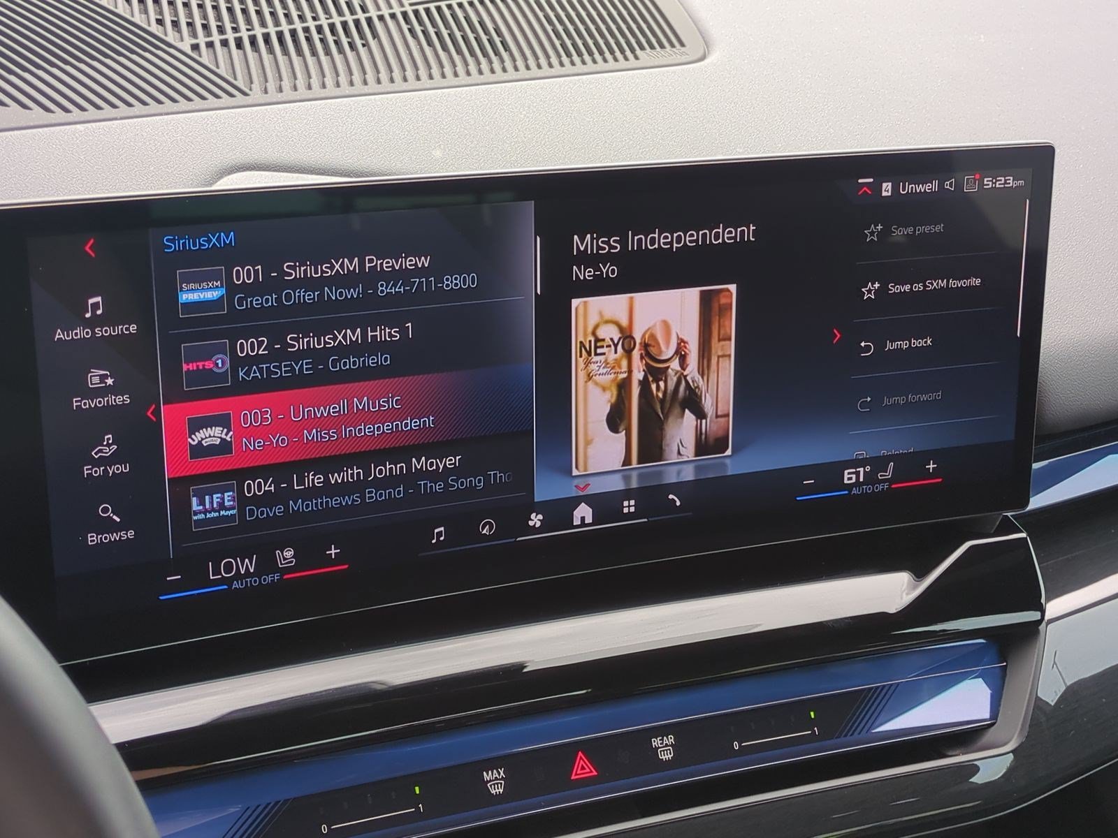 Certified 2025 BMW i5 M60 AWD/4WD image 23