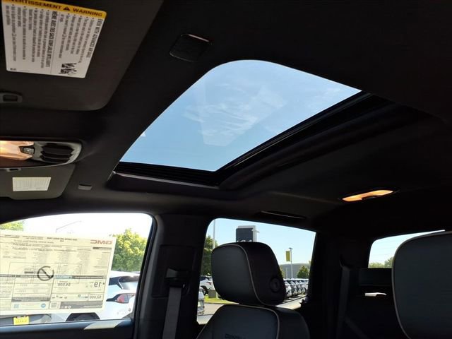 New 2026 GMC Canyon Denali AWD/4WD image 15