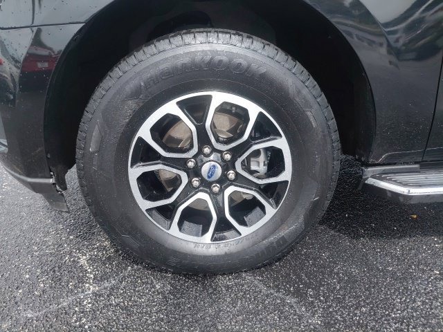 Used 2022 Ford Expedition XLT AWD/4WD image 13