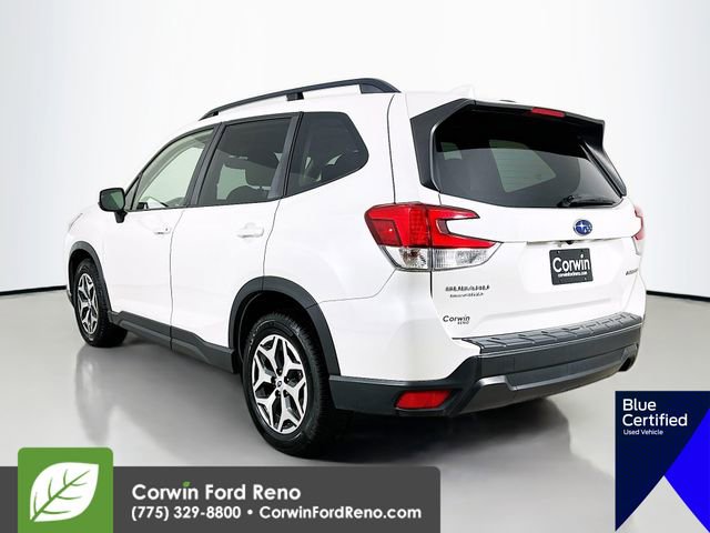 Used 2020 Subaru Forester Premium image 6