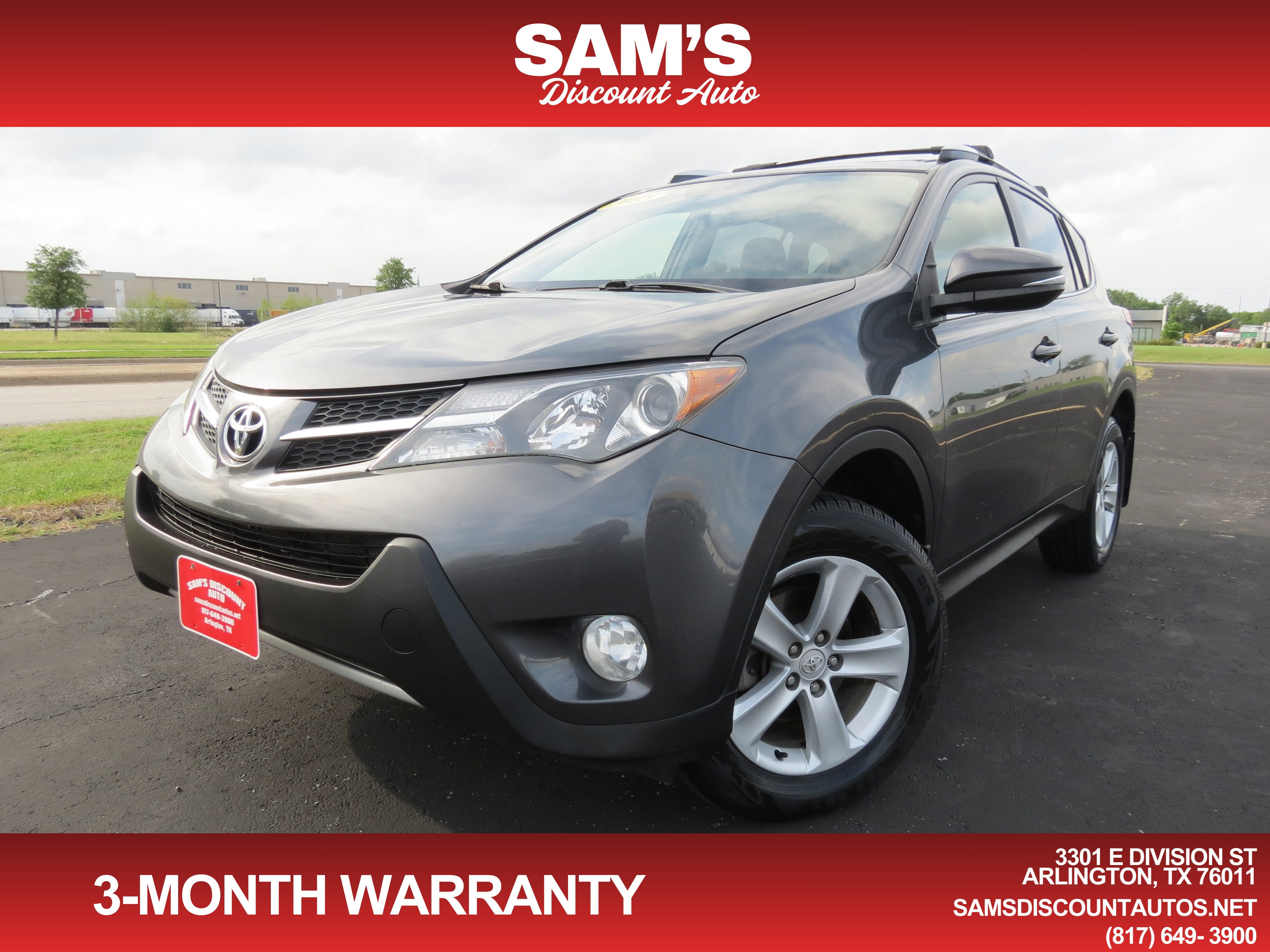 Used 2013 Toyota RAV4 XLE FWD image 1