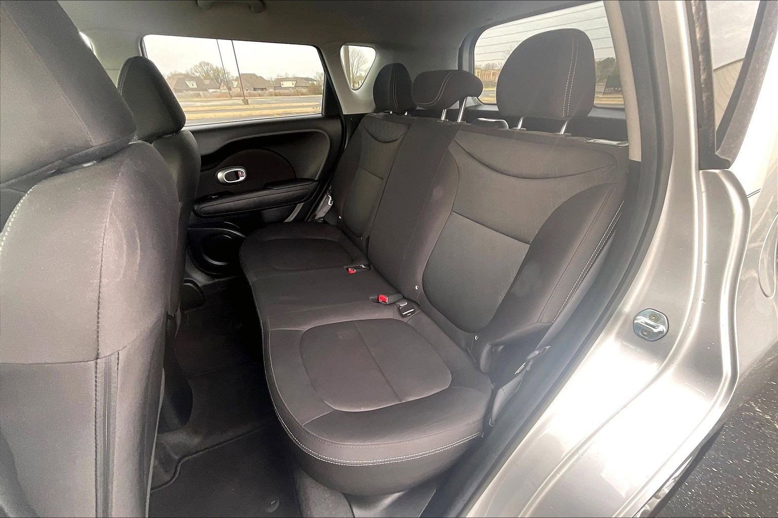 Used 2018 Kia Soul image 17