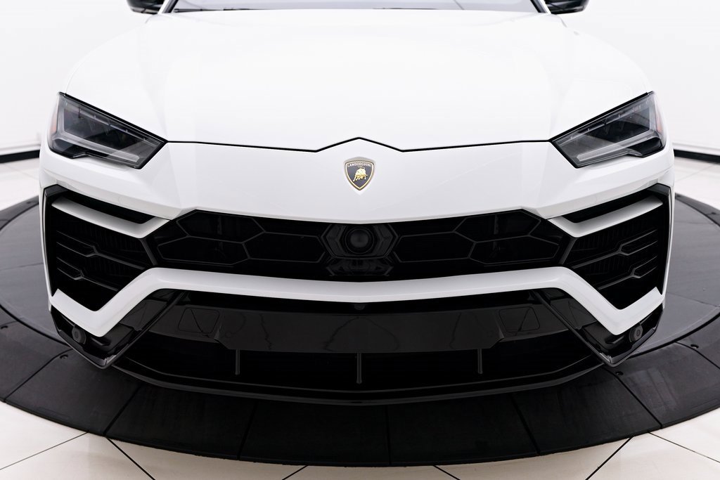 Used 2022 Lamborghini Urus image 18
