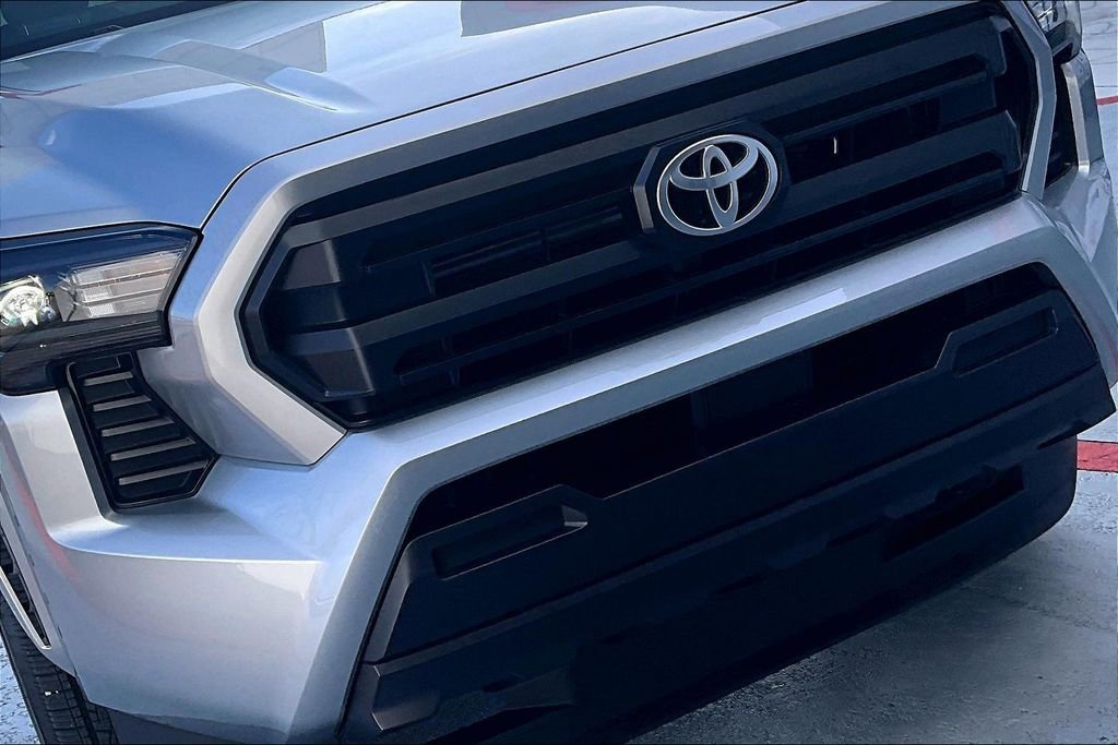 Used 2024 Toyota Tacoma SR image 26