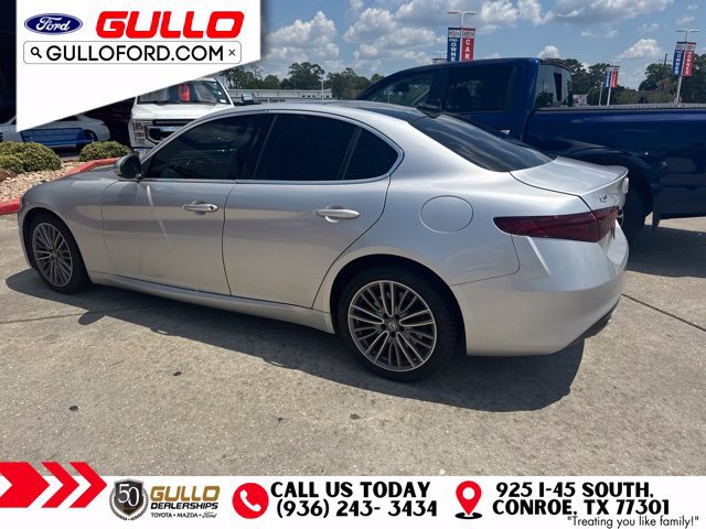 Used 2019 Alfa Romeo Giulia Ti w/ Quick Order Package 22X Lusso AWD/4WD image 3