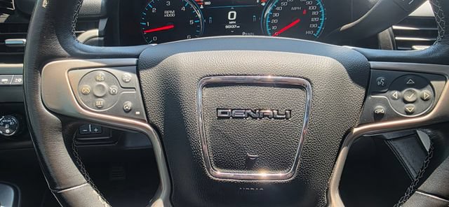 Used 2020 GMC Yukon Denali w/ Denali Premium Package AWD/4WD image 22