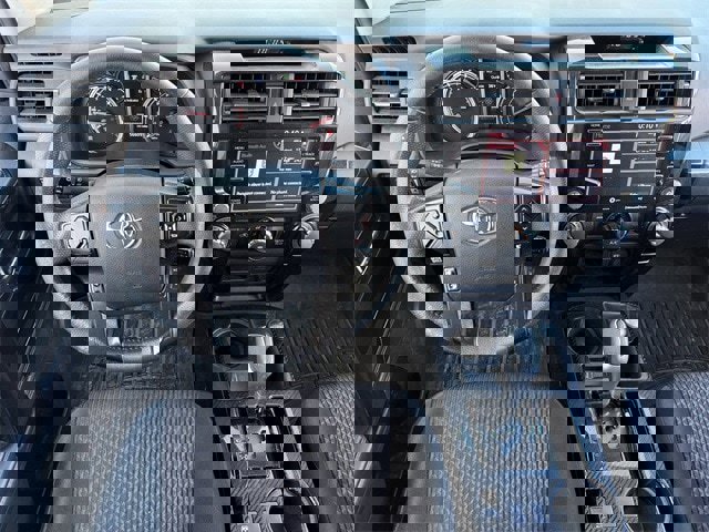 Used 2022 Toyota 4Runner TRD Off-Road image 12