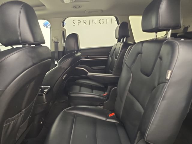 Used 2025 Kia Telluride S AWD/4WD image 17