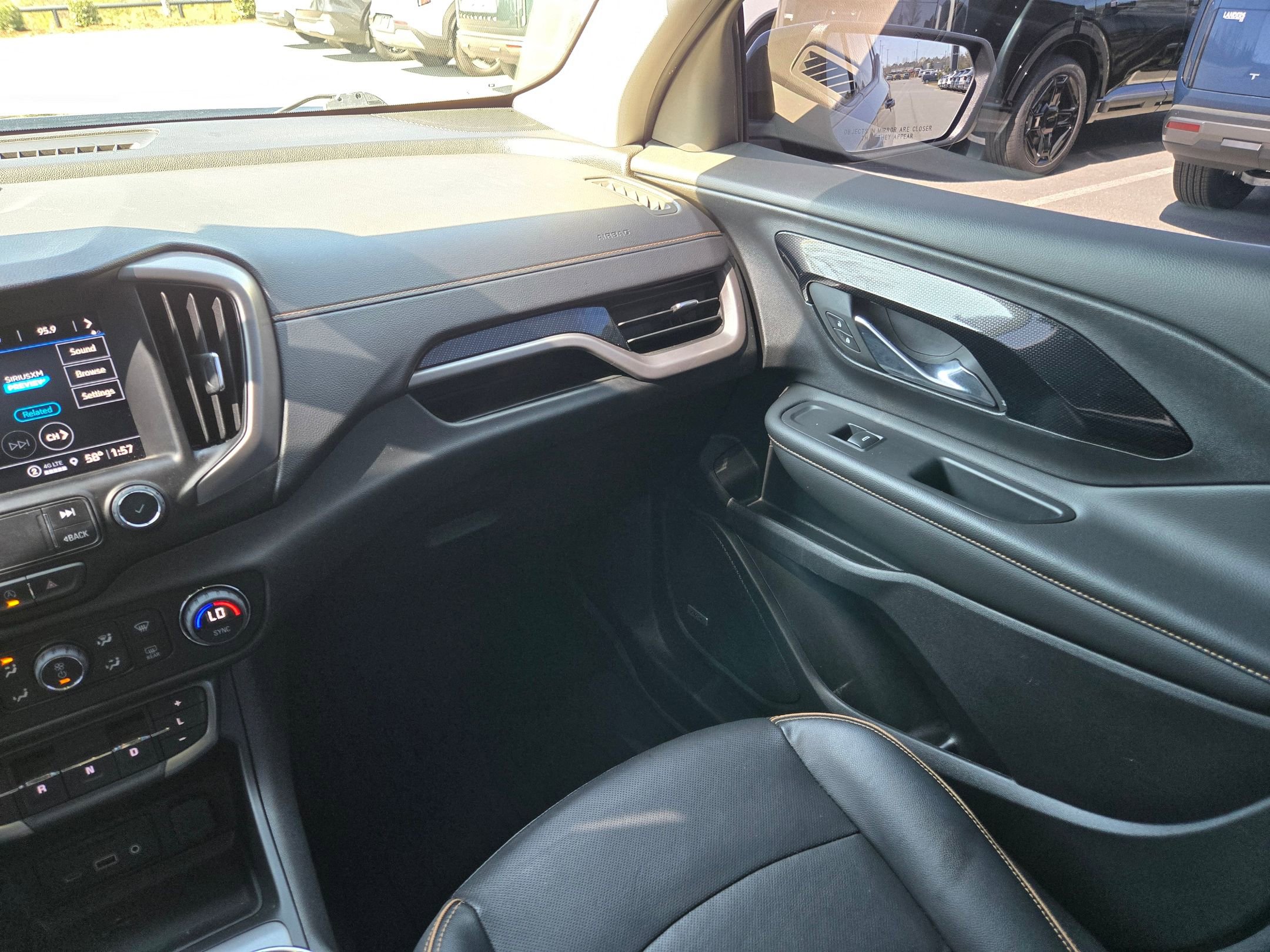 Used 2023 GMC Terrain AT4 w/ Infotainment Package II image 11