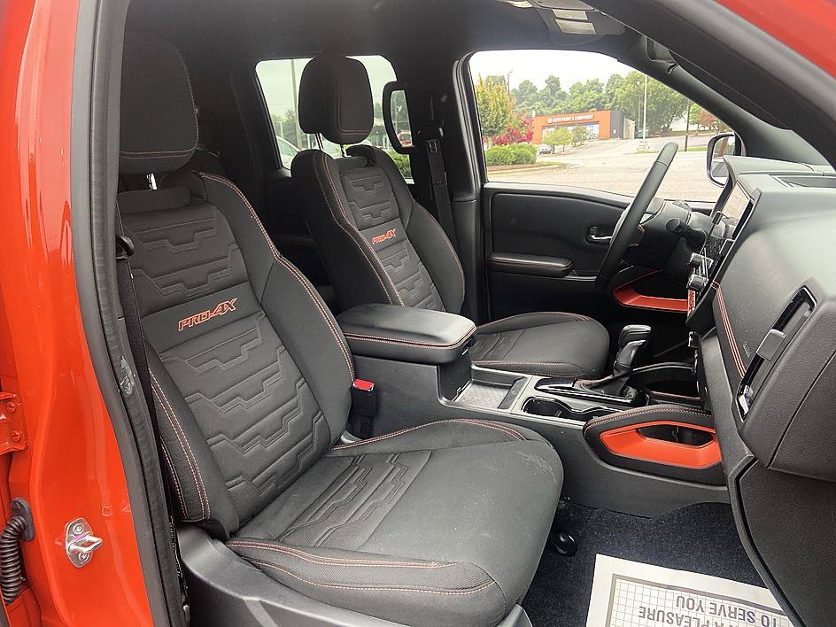 Certified 2025 Nissan Frontier PRO-4X w/ Interior Protection Package AWD/4WD image 17