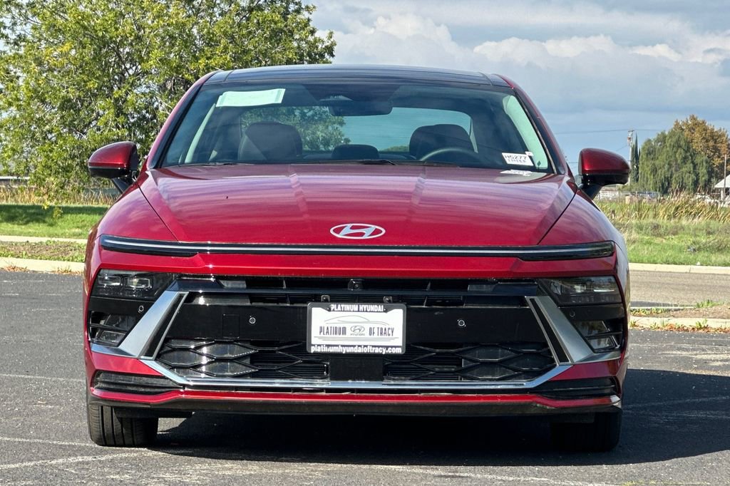 New 2025 Hyundai Sonata Limited image 6