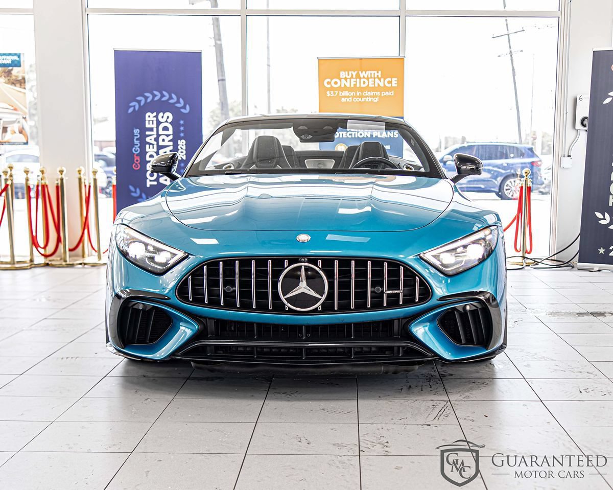 Used 2025 Mercedes-Benz SL 63 AMG 4MATIC image 2