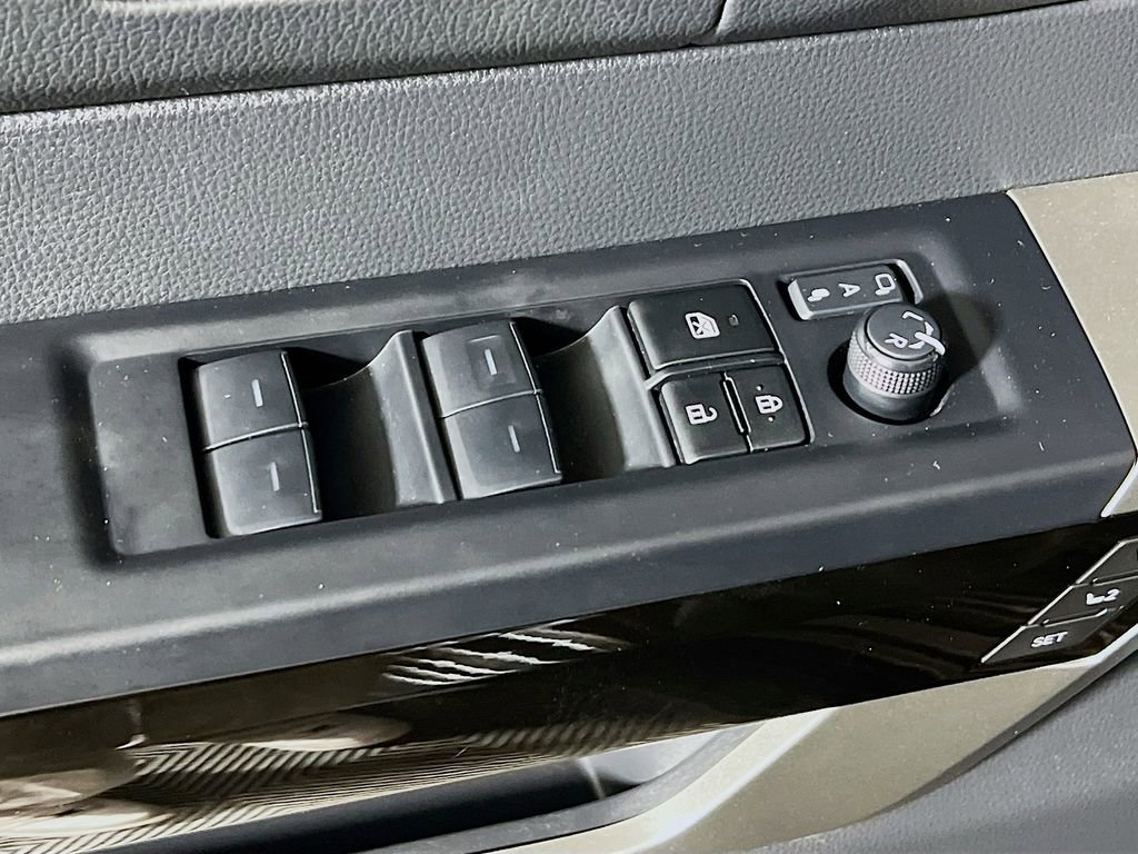 Certified 2024 Toyota Sequoia Limited AWD/4WD image 17