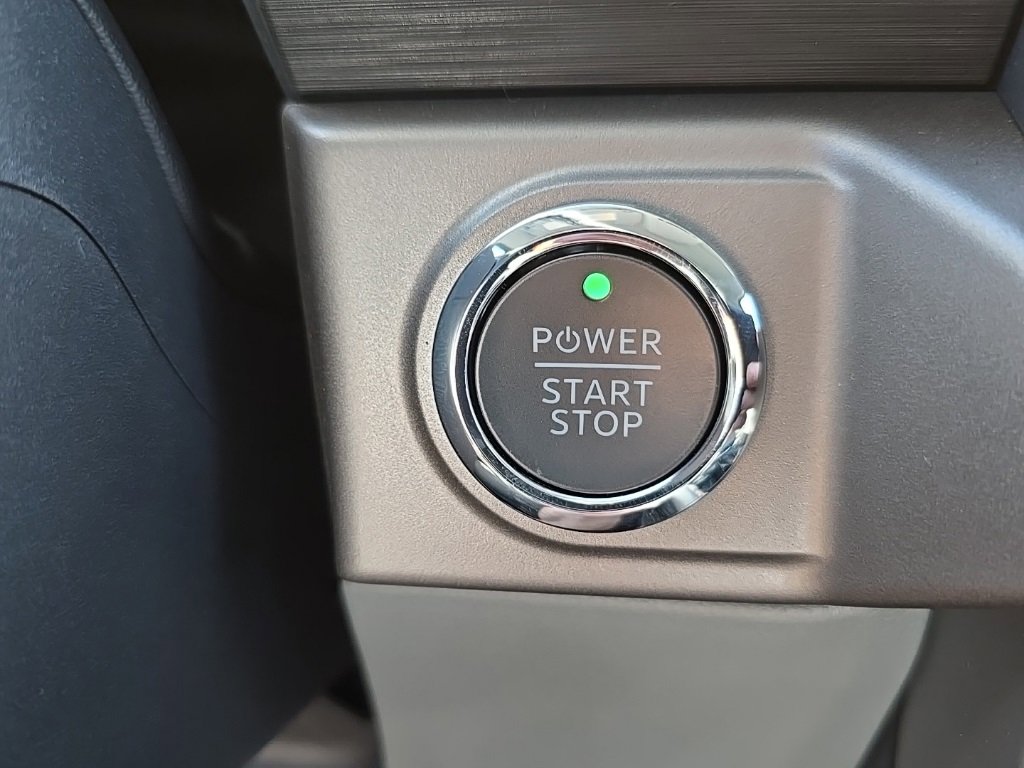 New 2025 Ford F150 Lightning XLT image 5