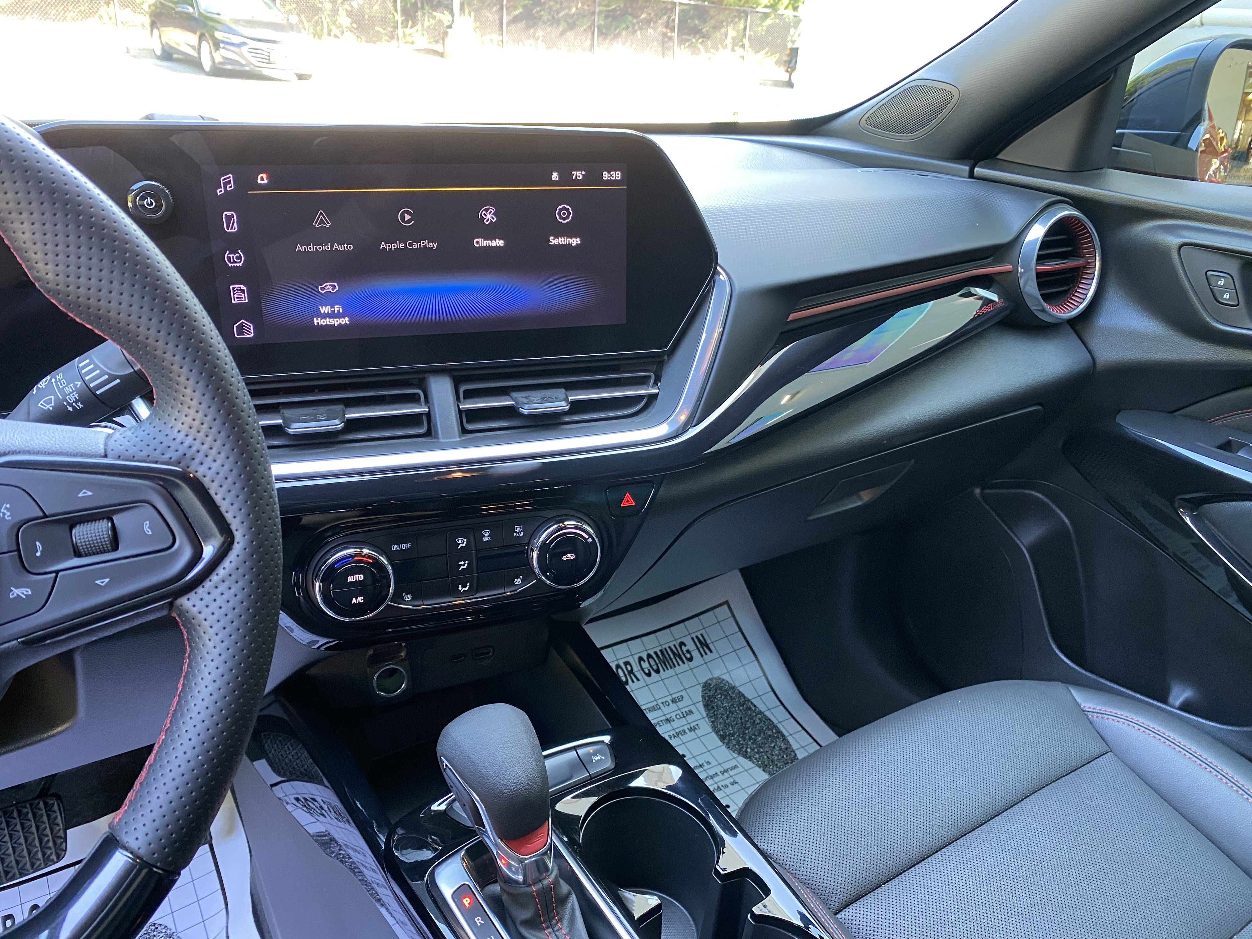 Used 2024 Chevrolet Trax RS w/ Driver Confidence Package FWD image 23