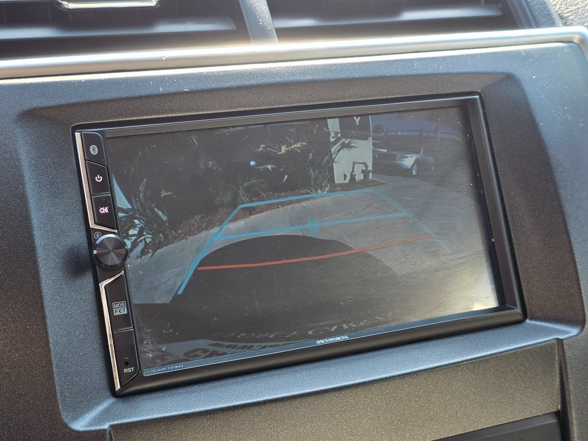 Used 2017 Toyota Camry LE FWD image 36
