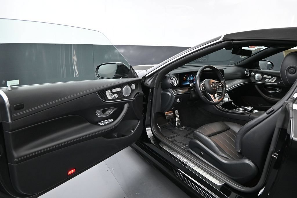 Used 2019 Mercedes-Benz E 450 Cabriolet image 5