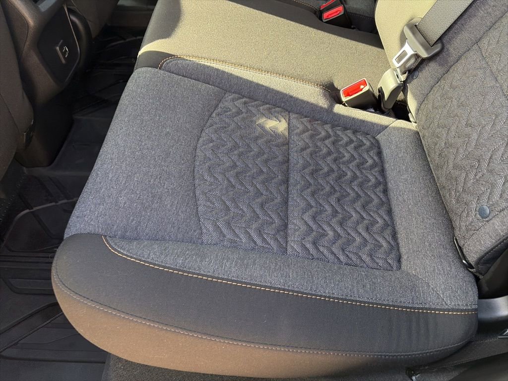 Certified 2024 Chevrolet Equinox LT w/ LPO, Floor Liner Package image 18