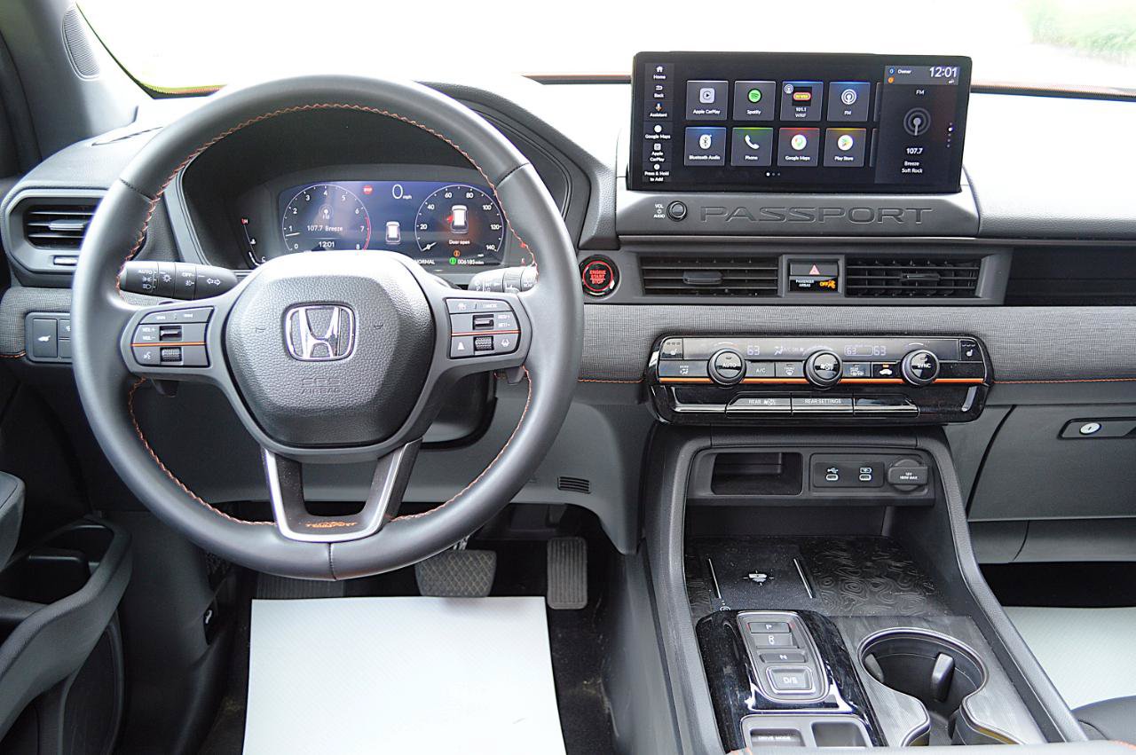 Used 2026 Honda Passport TrailSport image 19